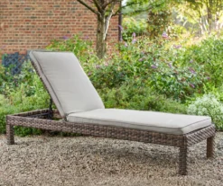 Broyhill Eagle Brooke All-Weather Wicker Cushioned Chaise Lounger -Broyhill 810459548 1