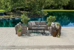 Broyhill Eastlake Outdoor Area Rug -Broyhill 810497109 1