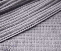 Pebbled 3-Piece Quilt Set -Broyhill 810531514 1